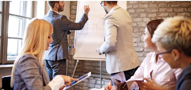 yabancı yöneticilerle başarılı toplantı